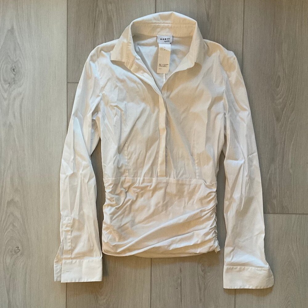 AKRIS PUNTO Collar Button-Down Blouse with Ruched Waist